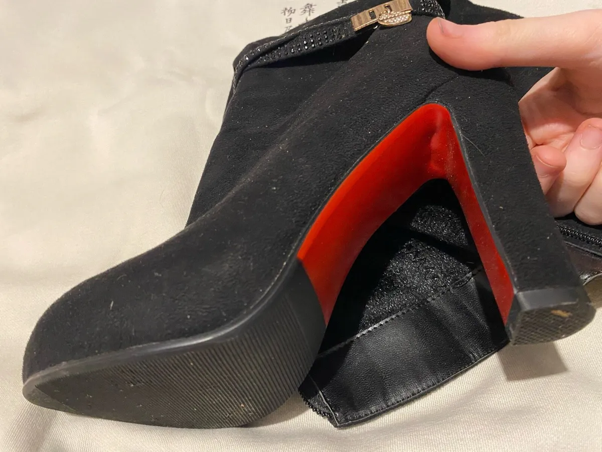 Black and Red Boots - Image 4