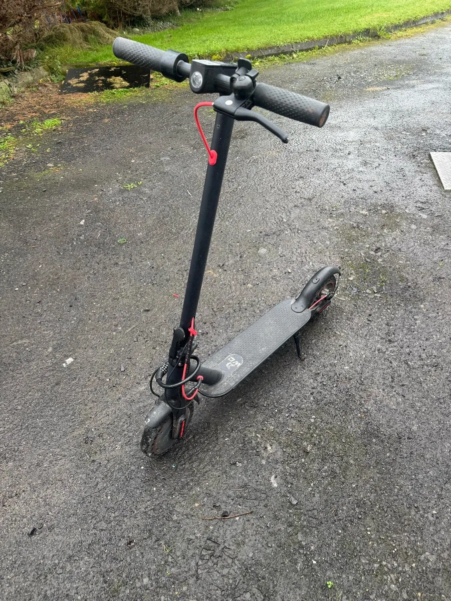 E scooter - Image 2