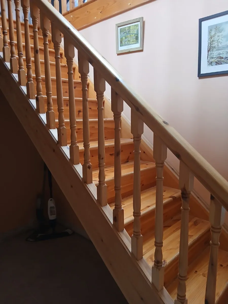Solid Pine Staircase - Image 1