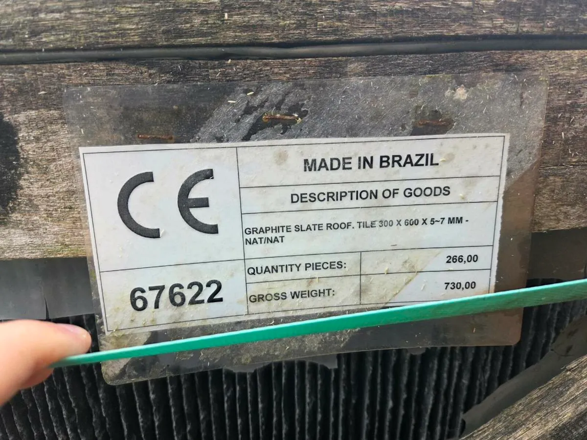 Brazilian Slate Rio Graphite Black 60 x 30 - Image 1