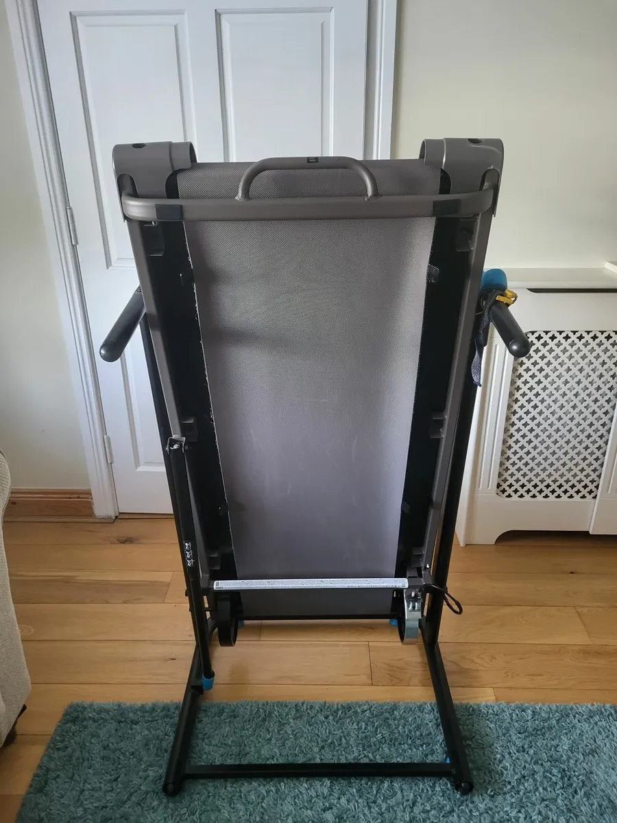 Treadmill - Image 2
