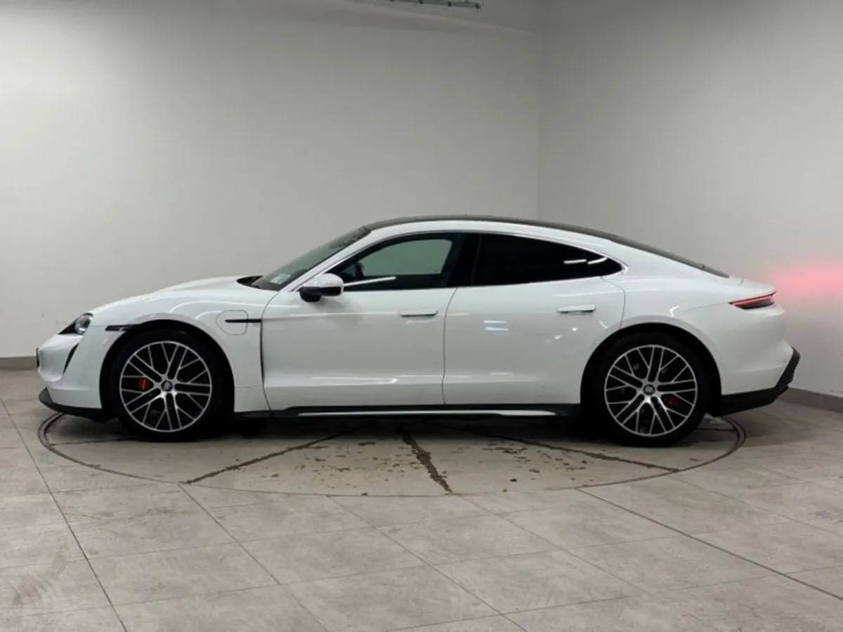 Porsche Taycan Taycan 4S Huge Spec - Image 4