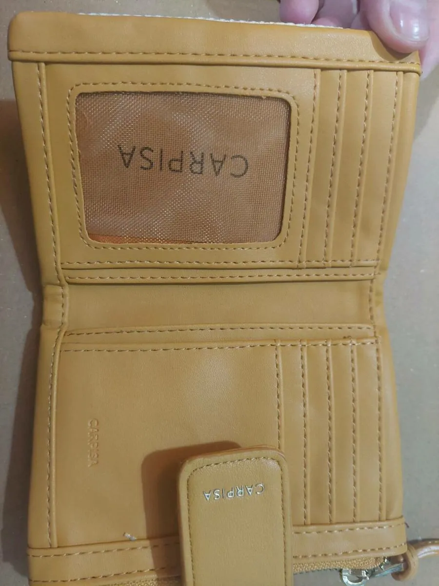 Carpisa wallet / new without labels - Image 2