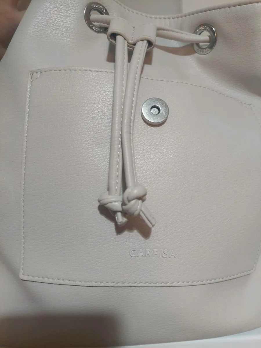Carpisa white backpack - Image 3