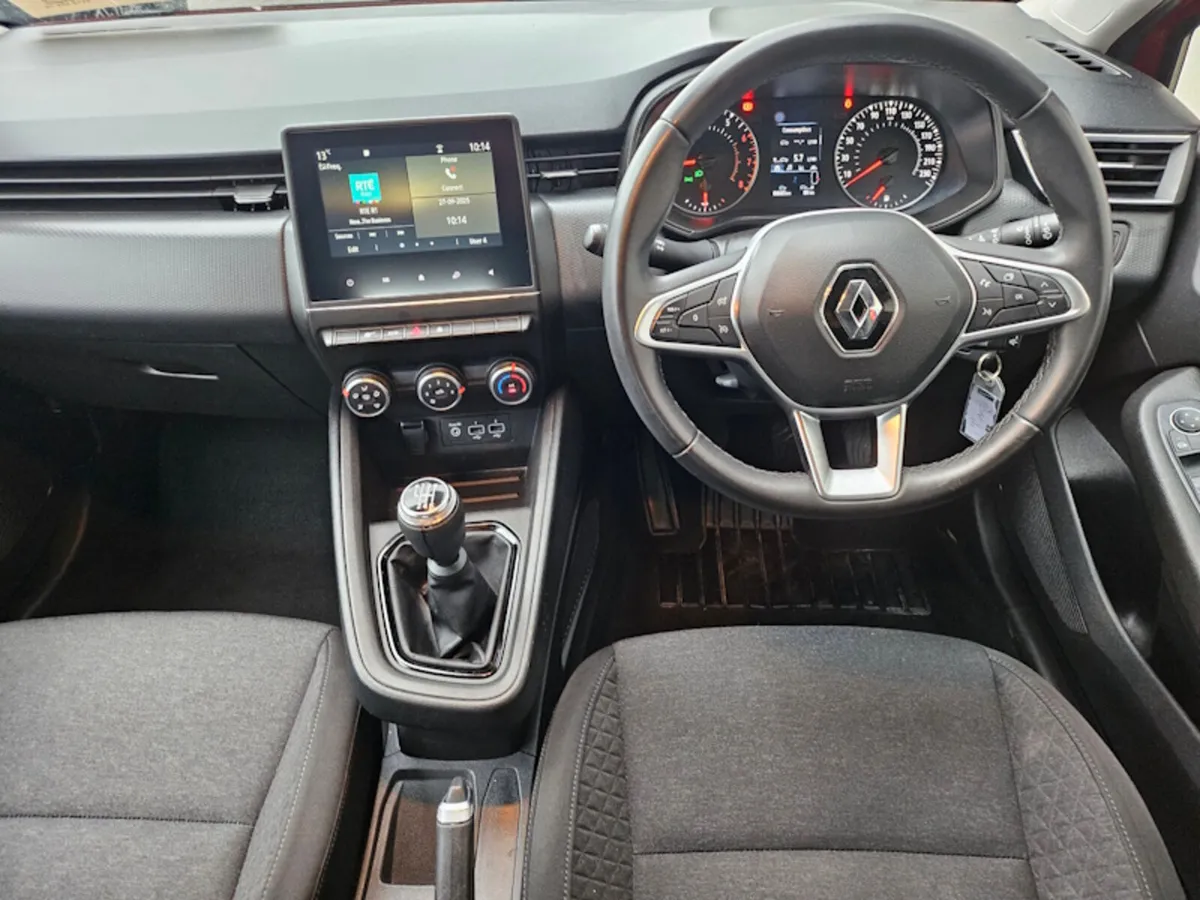 2022 Renault Clio DYNAMIQUE Year Warranty Finance - Image 2