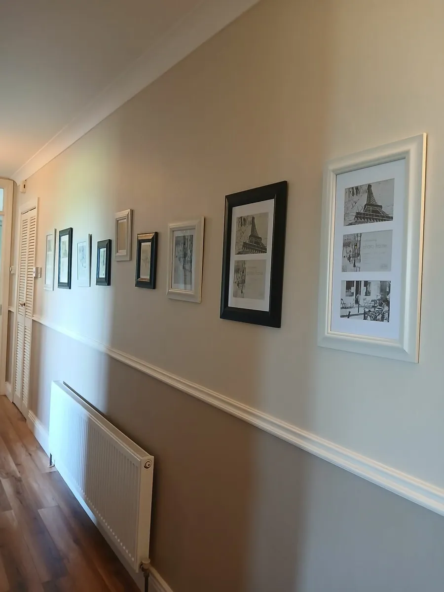 Picture frames - Image 1