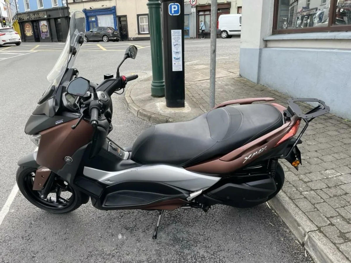 Yamaha X Max 300 - Image 4