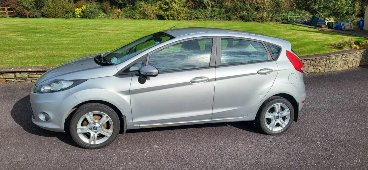 Ford Fiesta 2009 - Image 4