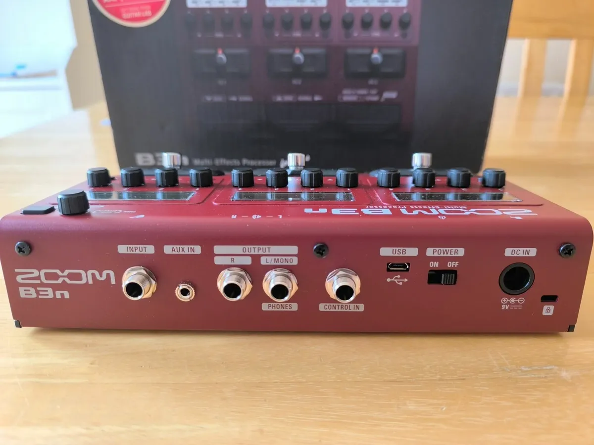 B3n Bass Multi Effects Processor - Image 2