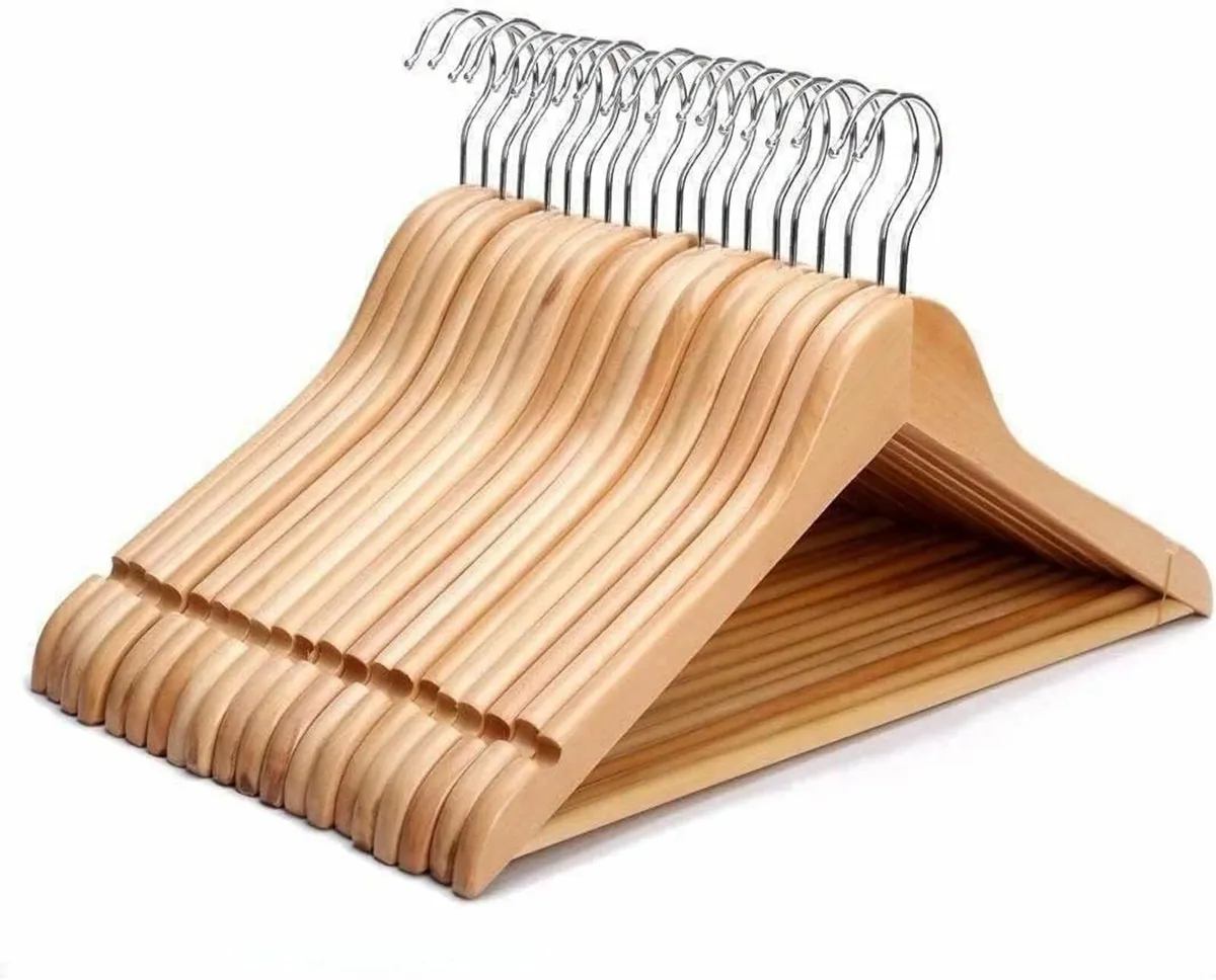 Wooden hangers 50's - 25 euro per box - Image 1