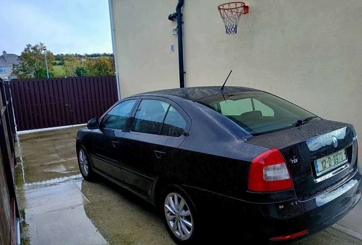 SKODA OCTAVIA 12 1.6 TDI 5 SPEED MANUAL. - Image 4