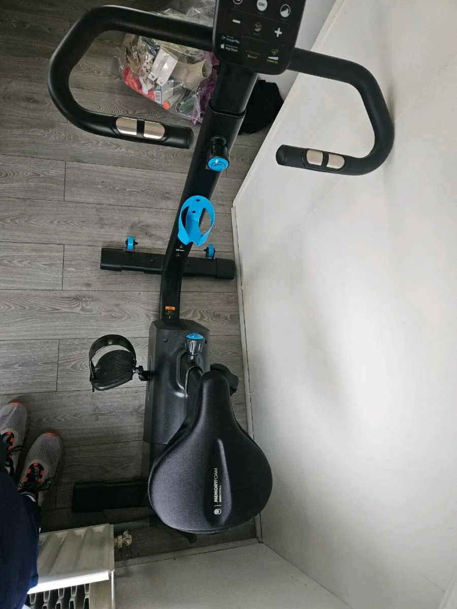 Exercise bike - Image 2