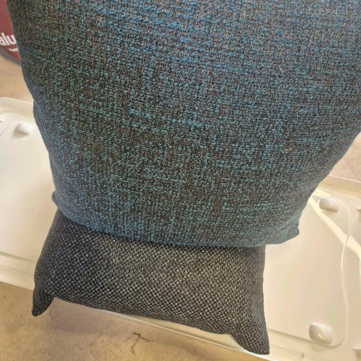 Cushions - Image 3