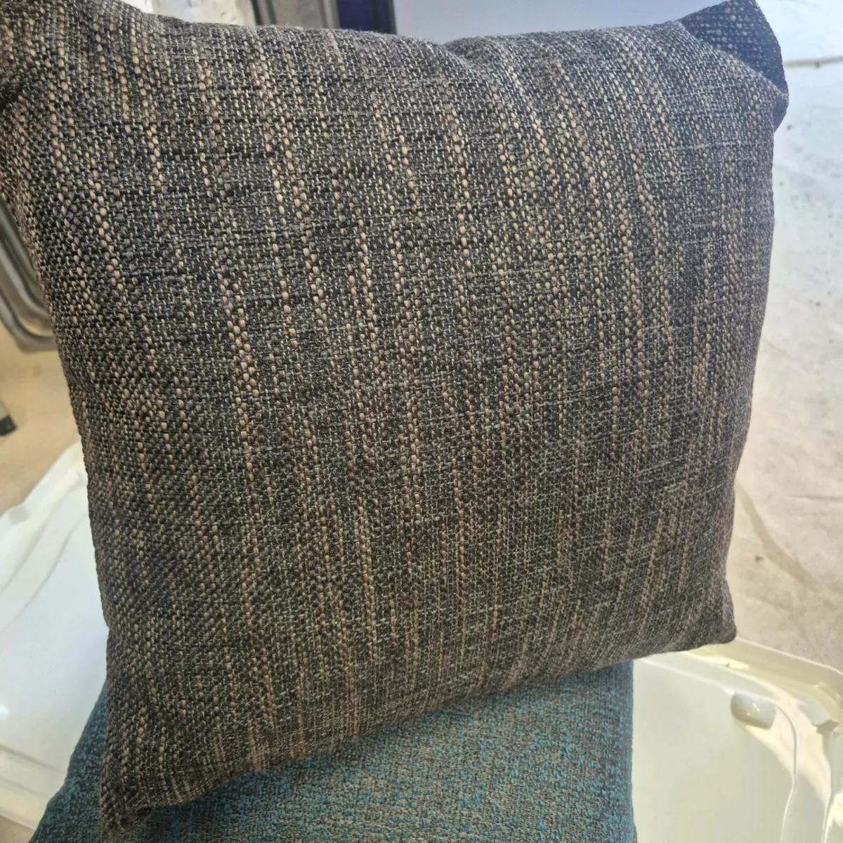 Cushions - Image 4