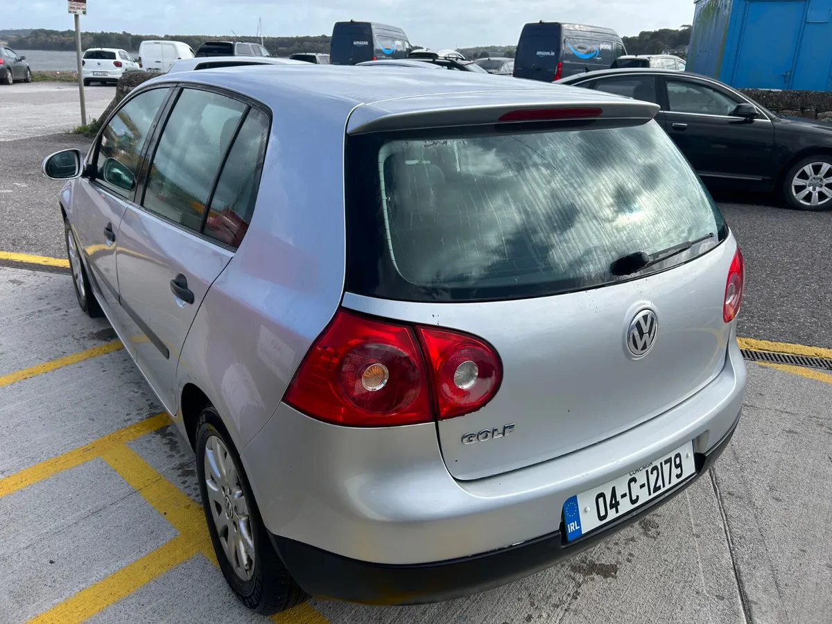 Volkswagen Golf 2004 - Image 3