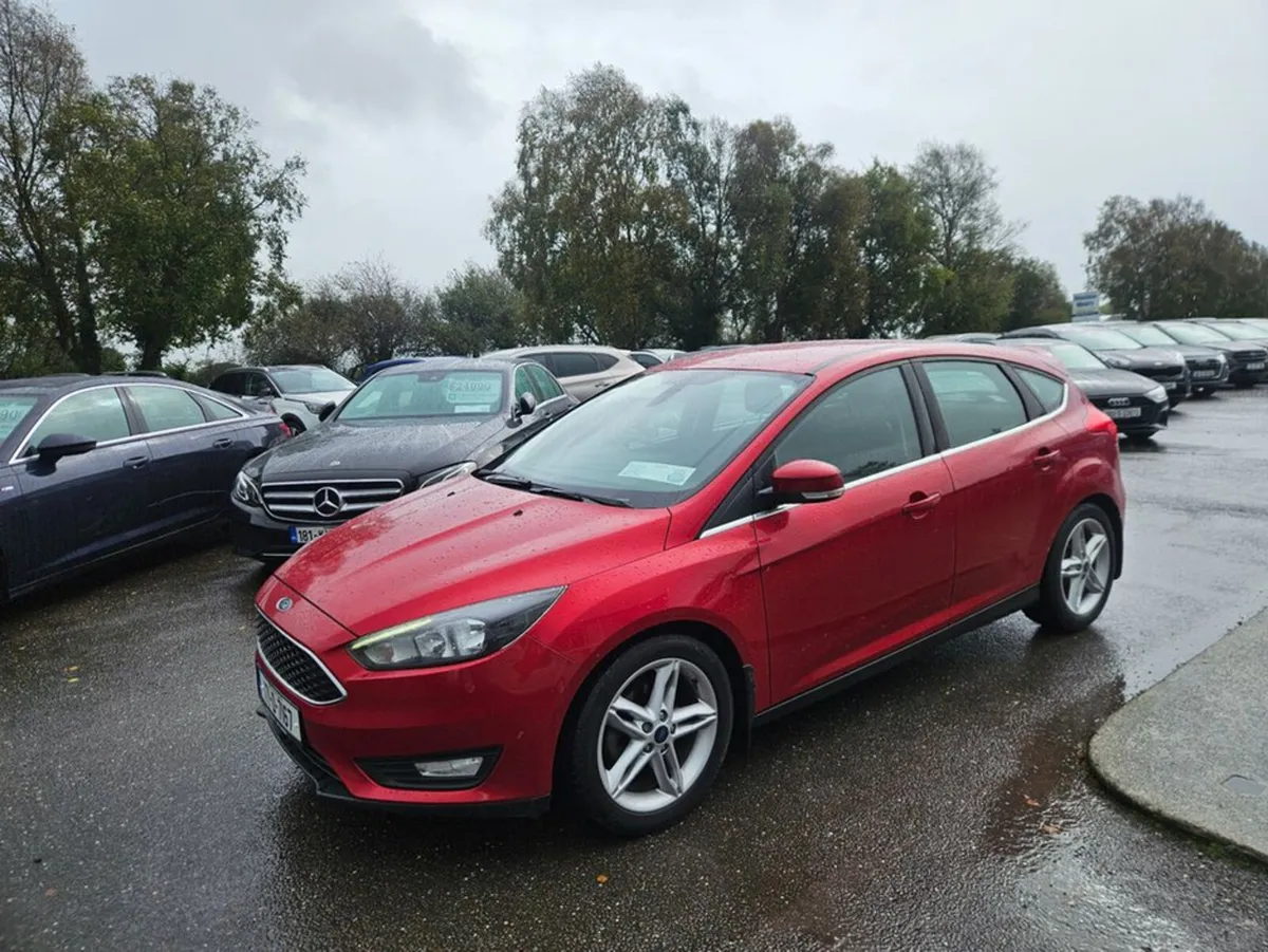 Ford Focus 5DR 1.5TD 95PS 6SPD 4DR - Image 3