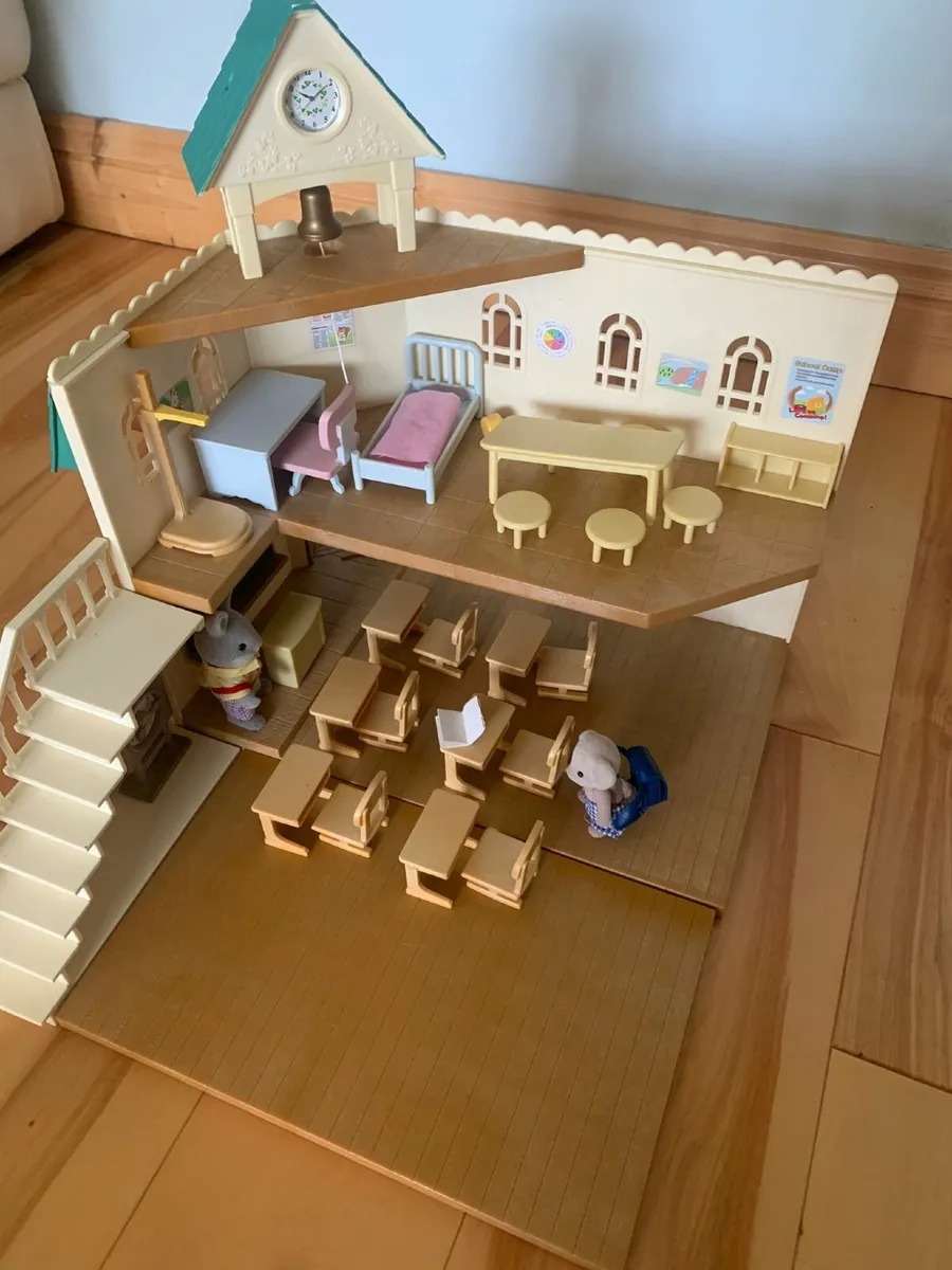 Sylvanian Families Bundle - Image 1