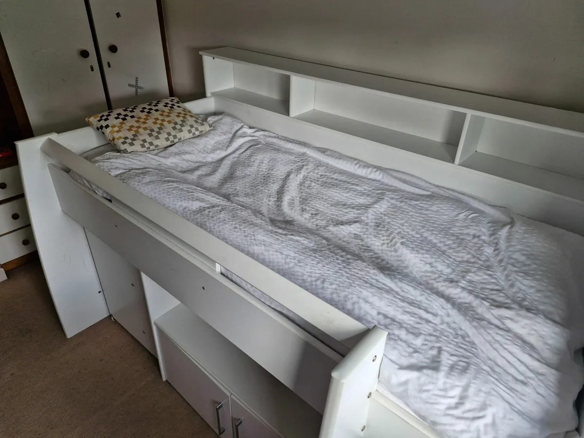 Midsleeper children's bed - Image 2