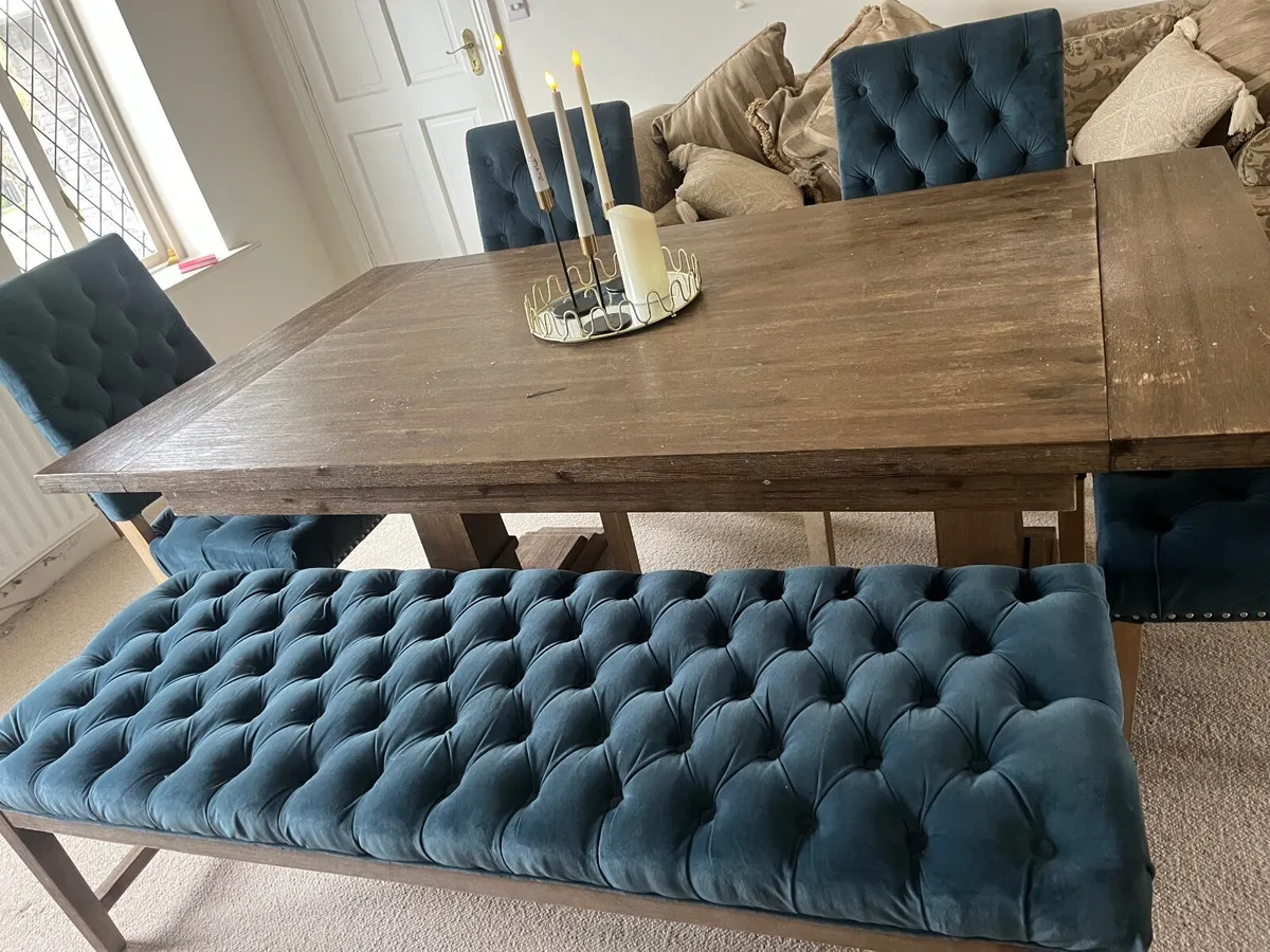 Dining table and chairs - Image 4