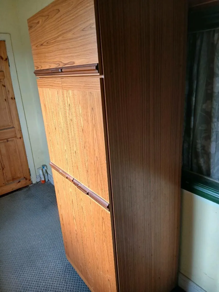 Wardrobe - Image 2