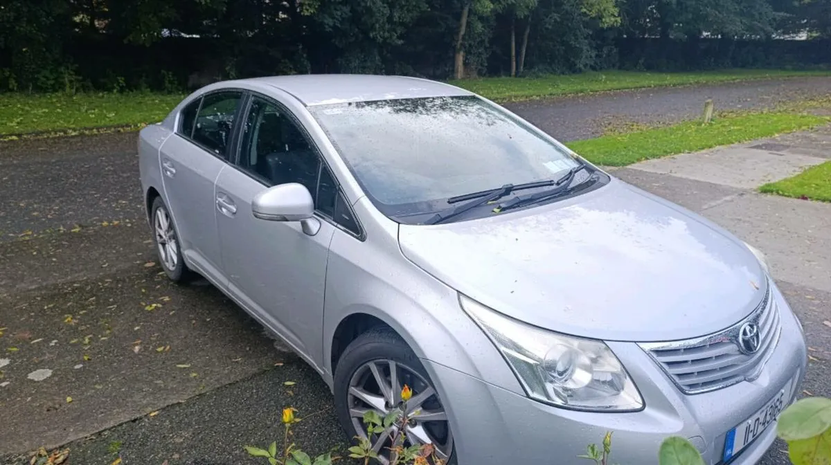 Toyota Avensis Quick sale - Image 1