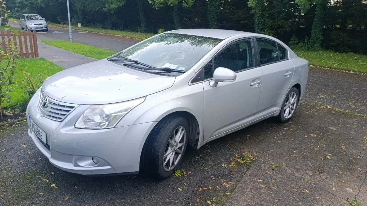 Toyota Avensis Quick sale - Image 3