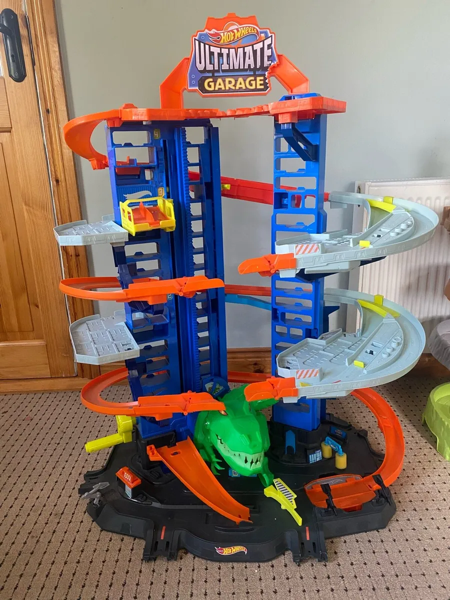 Hot Wheels Ultimate garage - Image 2