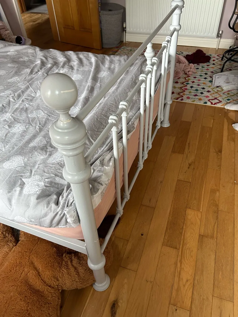Double bed frame - Image 2
