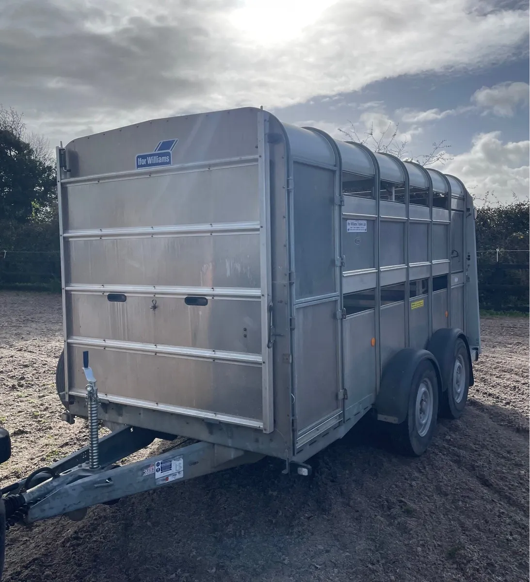 Ifor Williams cattle/sheep trailer - Image 3