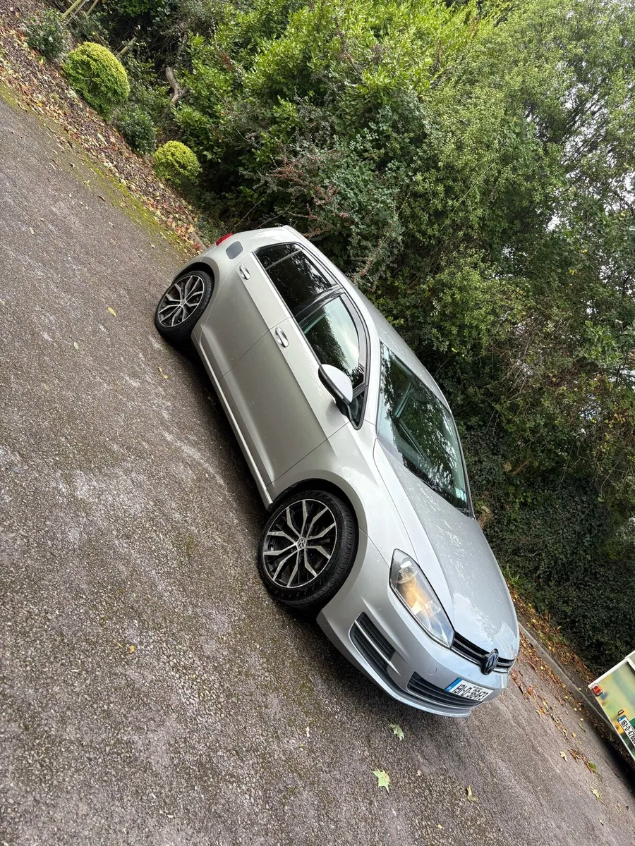Car - Image 1