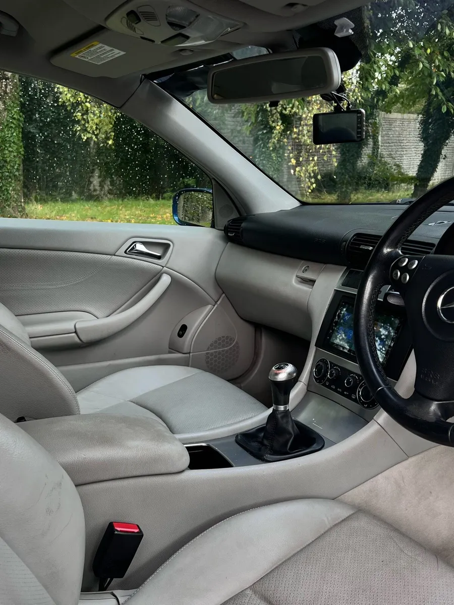 Mercedes C180 Nct & Tax - Image 4