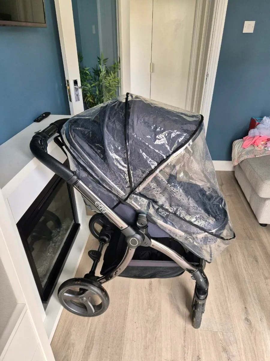 Egg 2 Navy (Cobalt) Travel System - Image 3