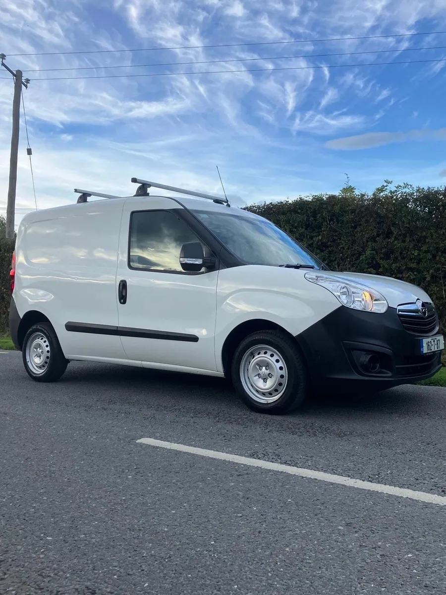 2016 Opel Combo Taxed and CVRT 6/26 - Image 2