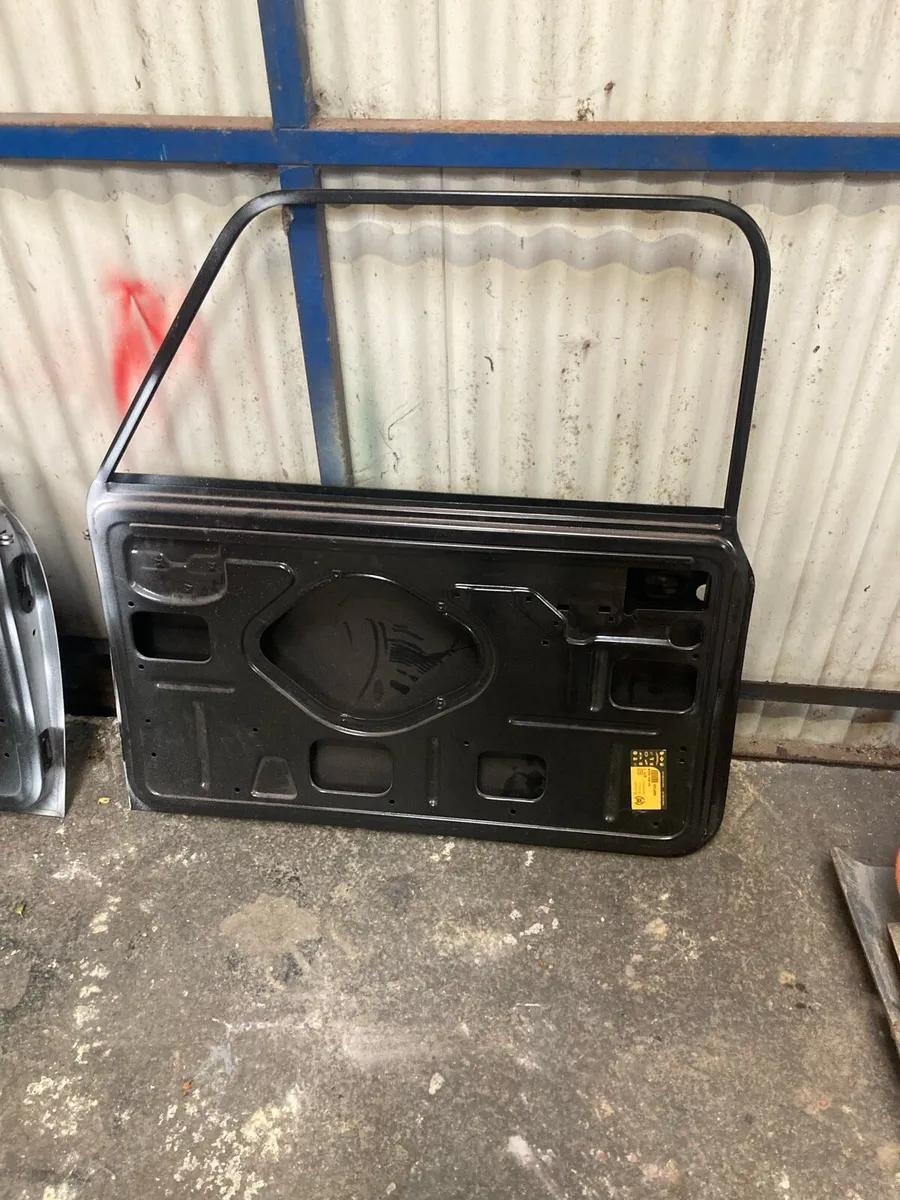 Mini Austin doors - Image 4