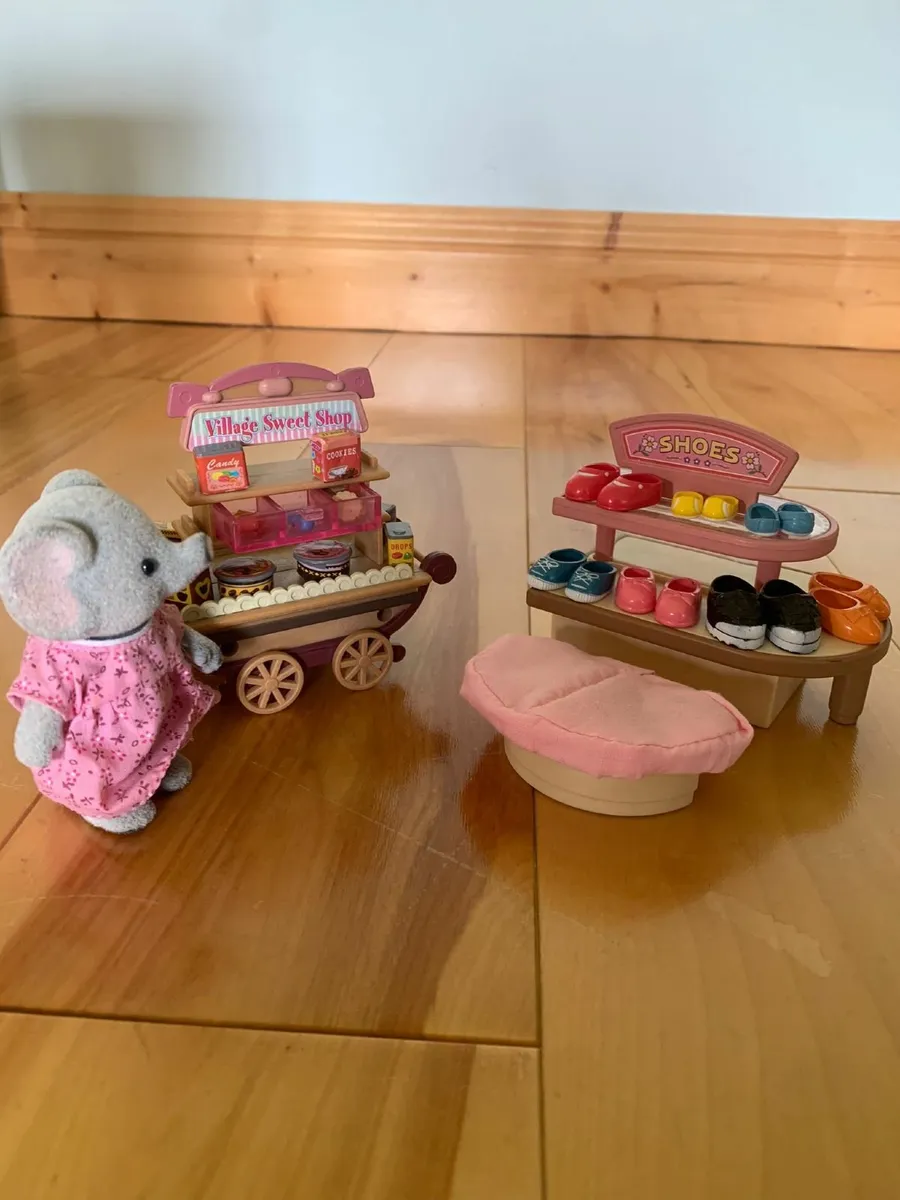 Sylvanian Families Bundle - Image 3