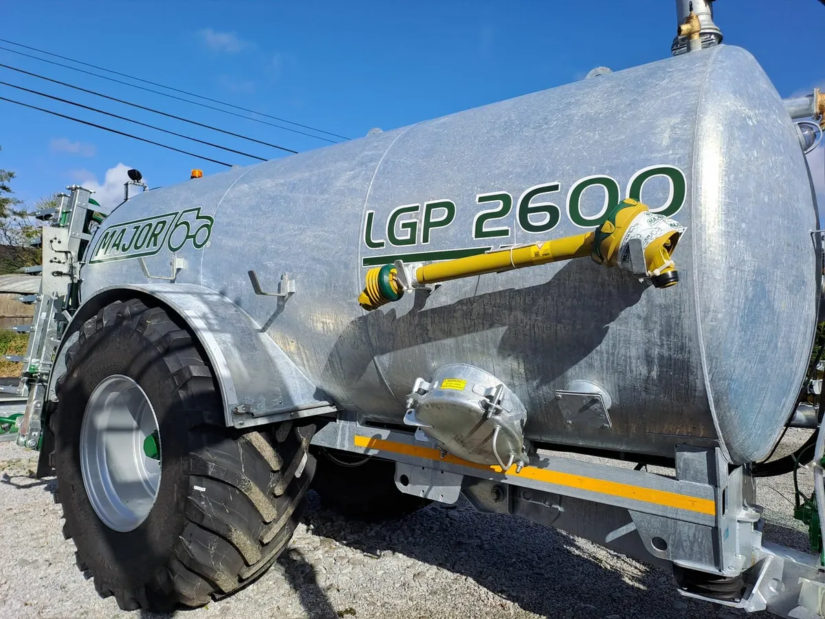 MAJOR TANKERS  2600g AND  TS 2000 G/  1500 G - Image 1