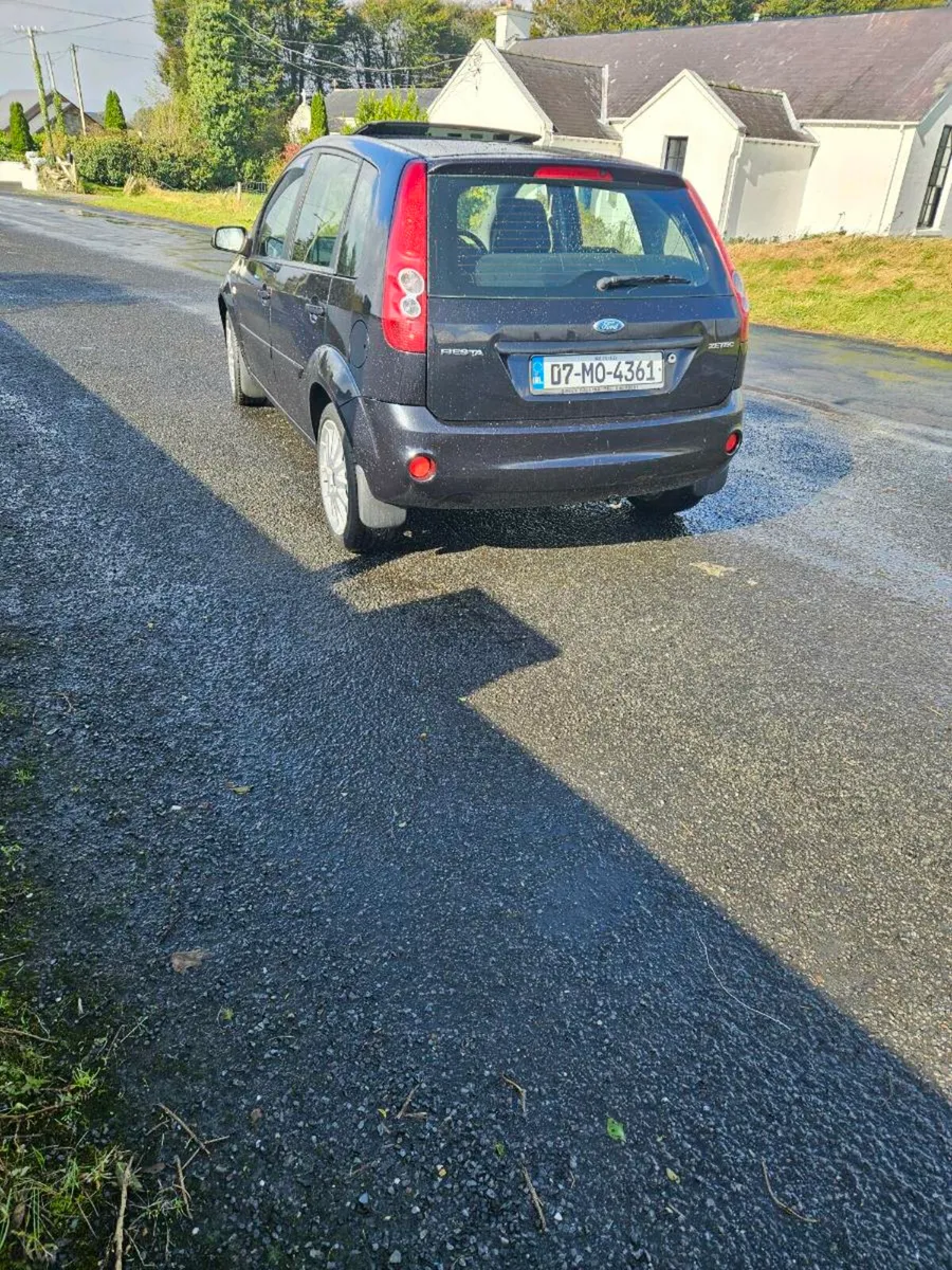 Ford fiesta - Image 3