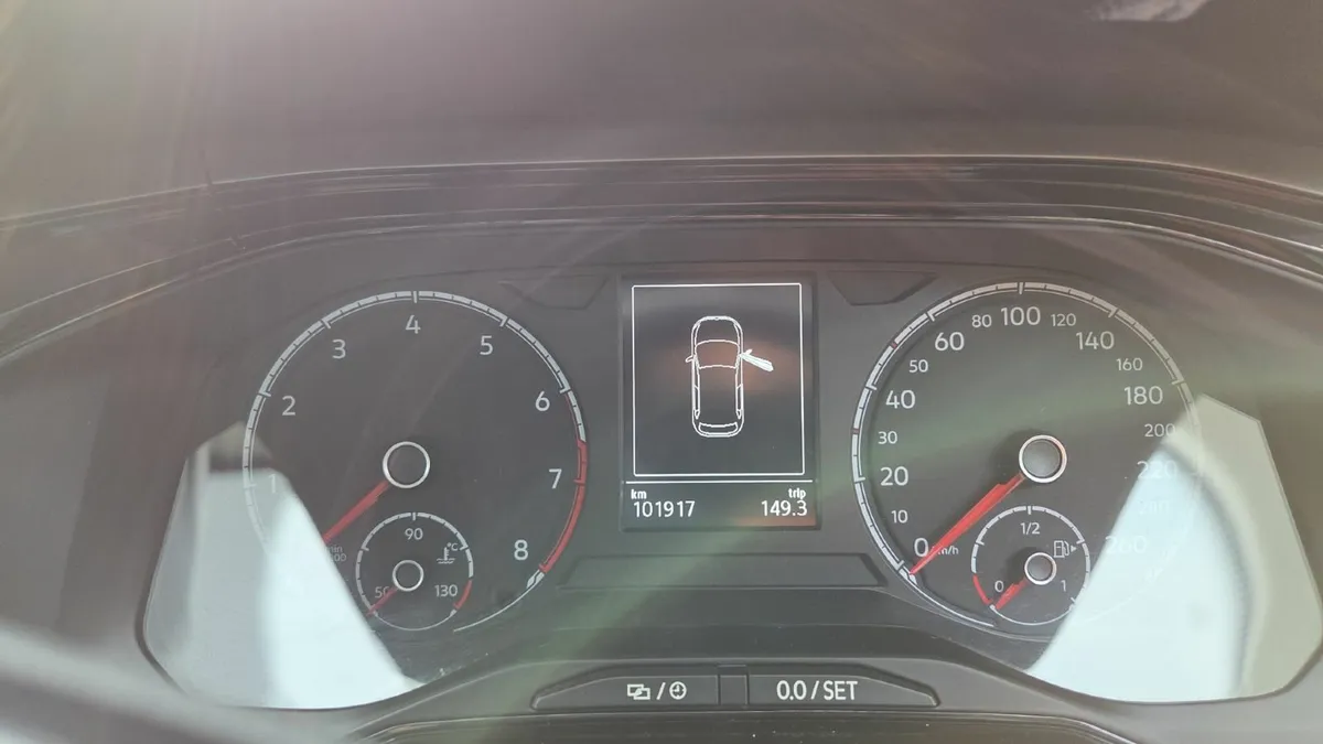 Volkswagen Polo 2019 - Image 3