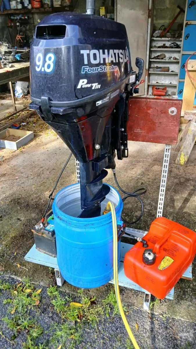 9.8 tohatsu 4 stroke engine - Image 3