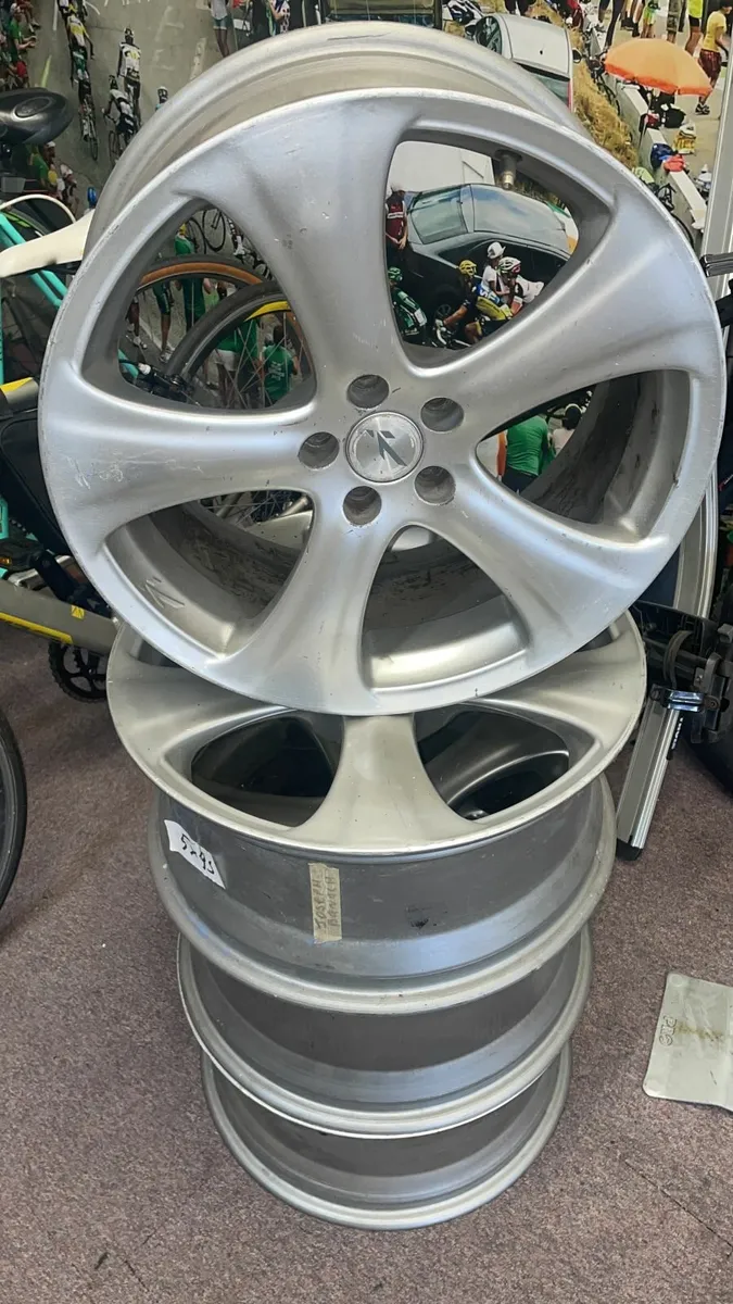 wheels - Image 1