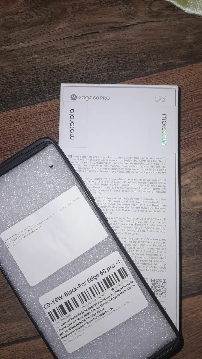 MOTOROLA Edge 60 Pro - 512 GB, Grey - Image 1