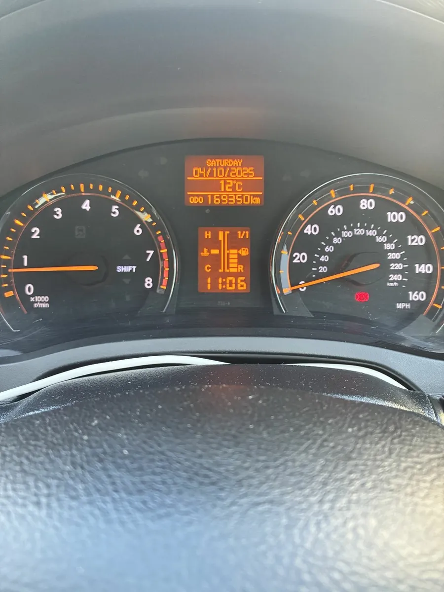Toyota Avensis 2011 1.8L Petrol - Image 2