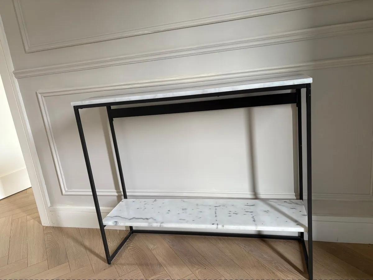 Console Table - Image 3
