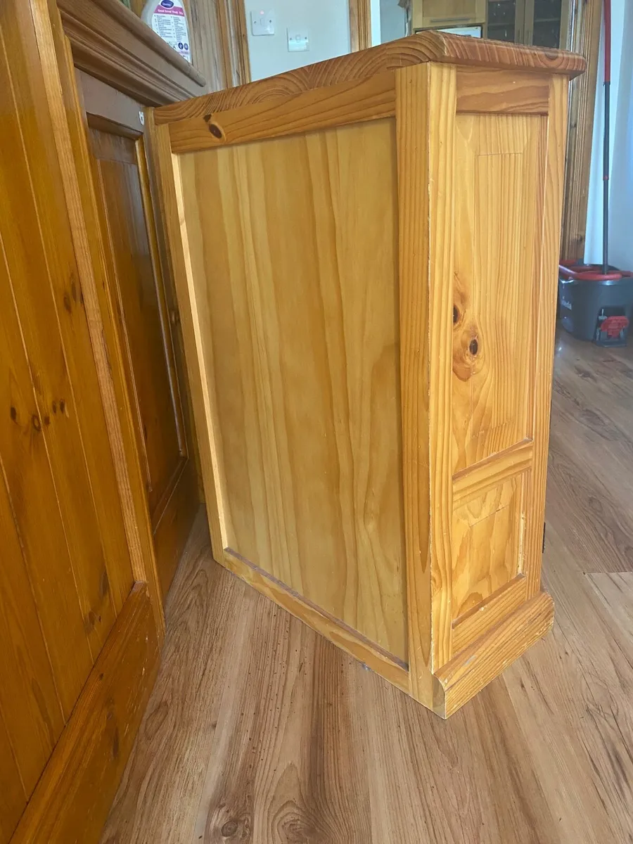 Furniture - Image 4