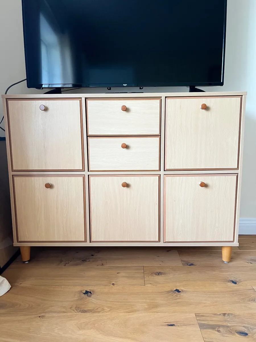 Living room furniture - cabinet, coffee table - Image 3