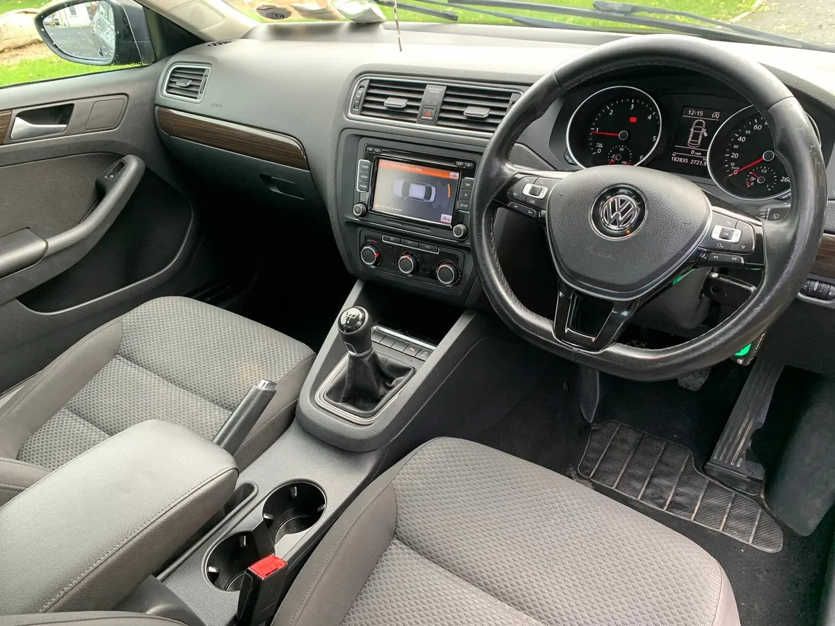Vw Jetta Tdi - Image 4