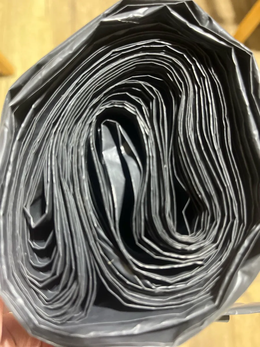For sale new roll of heavy black film - Image 1