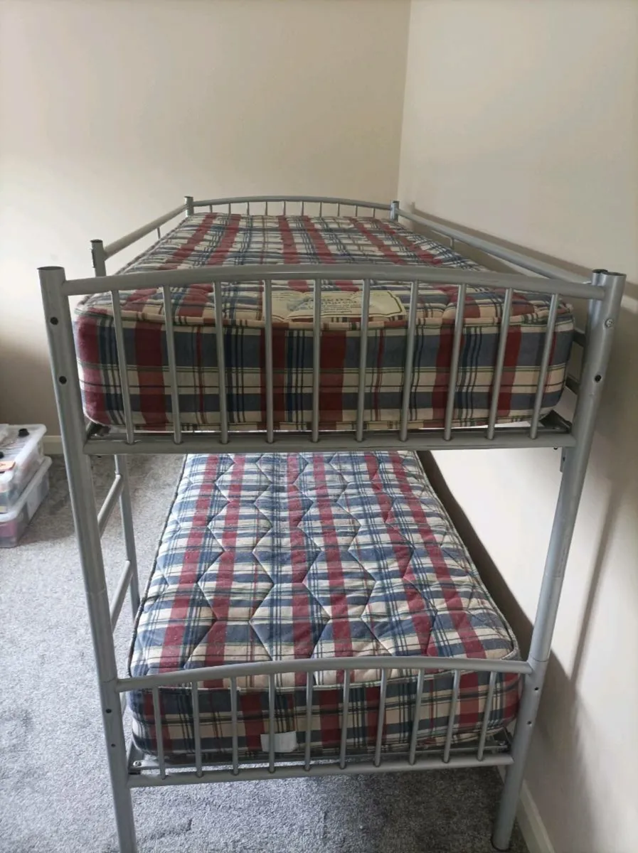 BUNK BED WITH MATTRESSES - Image 2