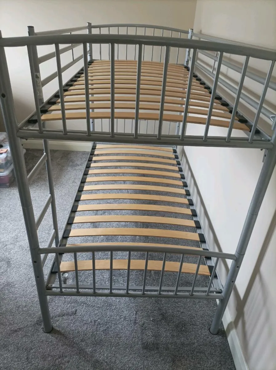 BUNK BED WITH MATTRESSES - Image 3