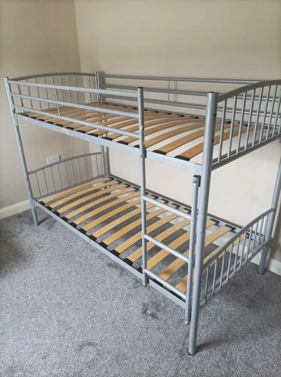 BUNK BED WITH MATTRESSES - Image 4